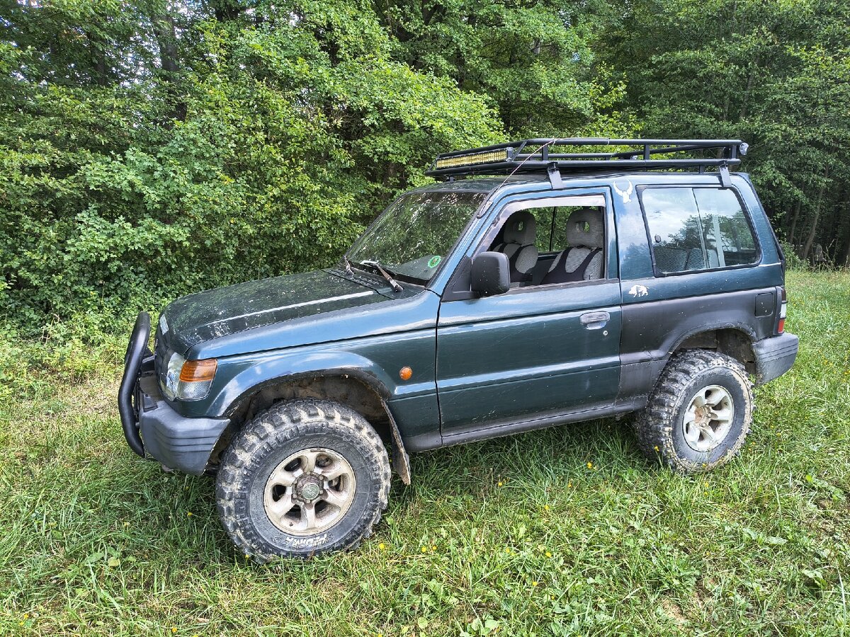 Predám Mitsubishi Pajero - 2