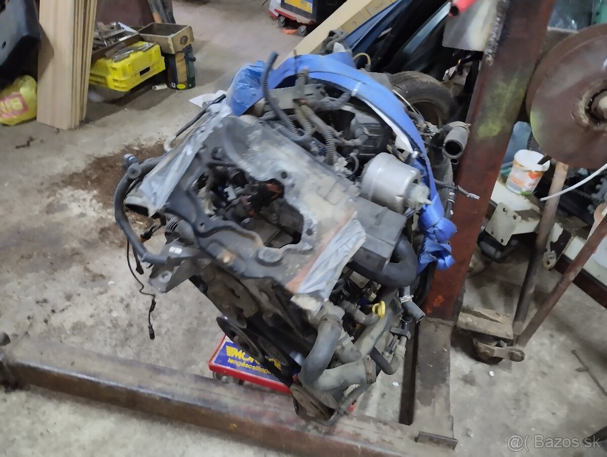 Rozpredám Opel Vectra b motor - 2
