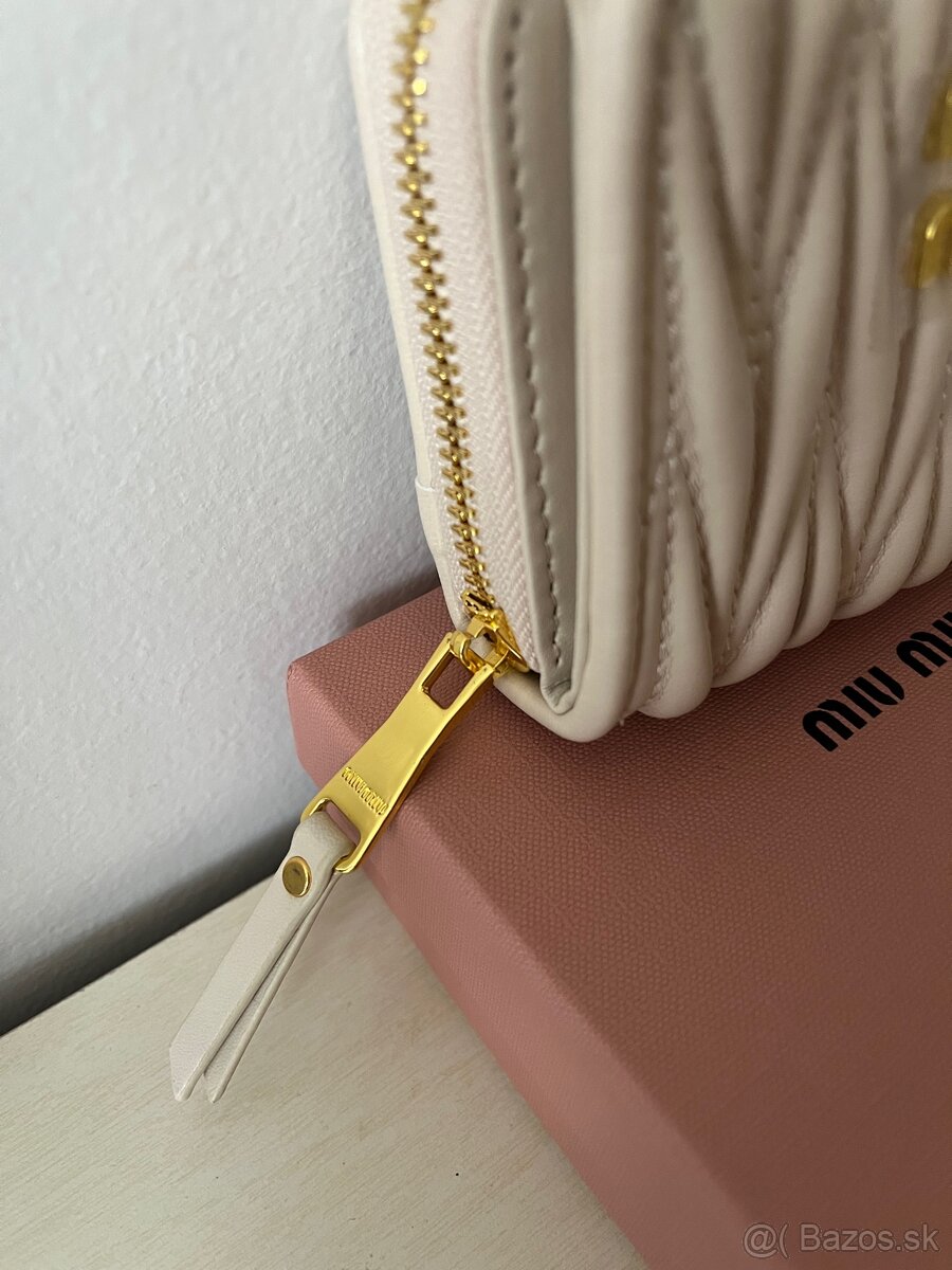 Miu miu peňaženka - 2