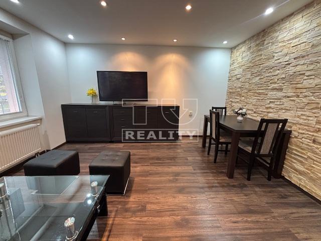 Na predaj 3 izbový byt Trenčín - 2