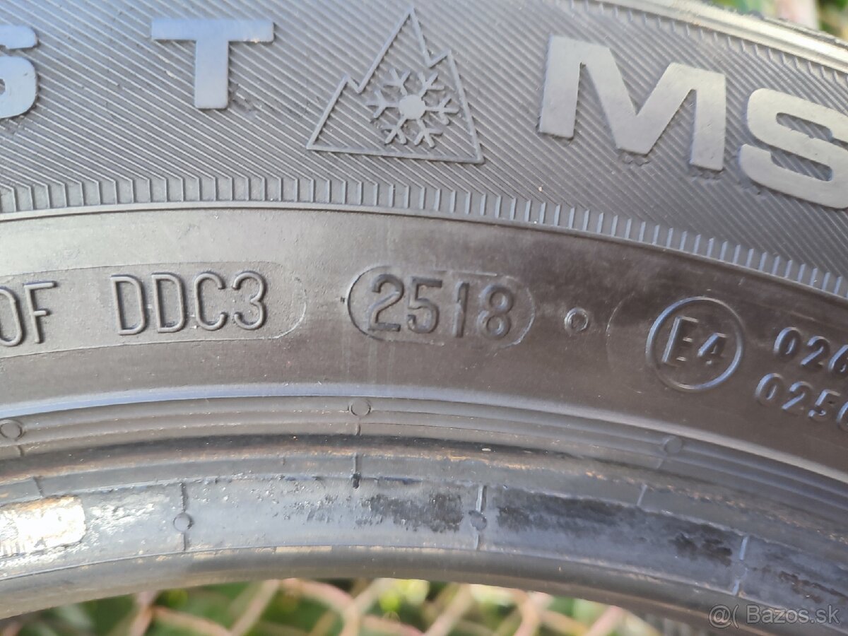 Predám zimne gumy 205/ 55 r16 2 kusy - 2