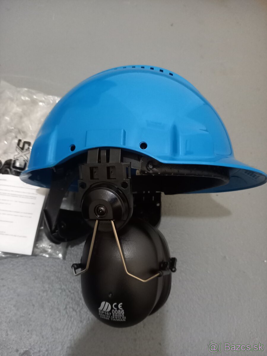 Ochranná prilba 3M+sluchadlá - 2