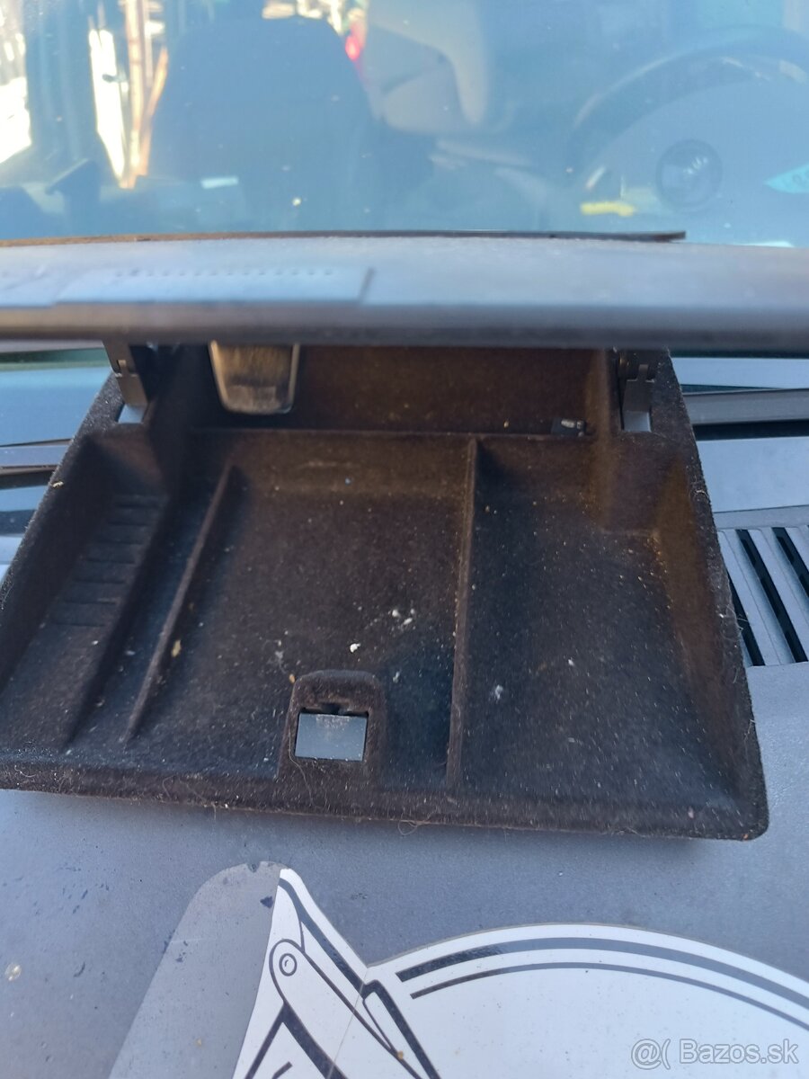 Stredový šuflík vw Sharan Seat Alhambra - 2