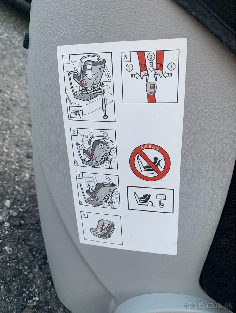 BMW autosedačka - 2