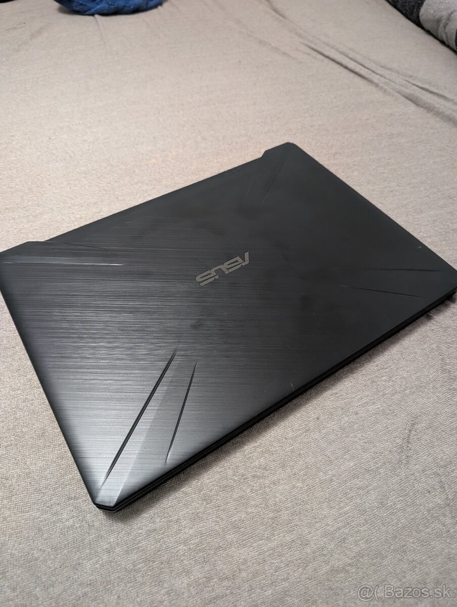 ASUS TUF GAMING FX505DU - 2