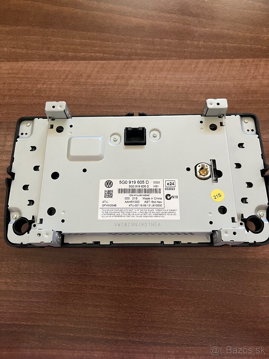 Autorádio VW Golf 7 – kompletná OEM sada - 2