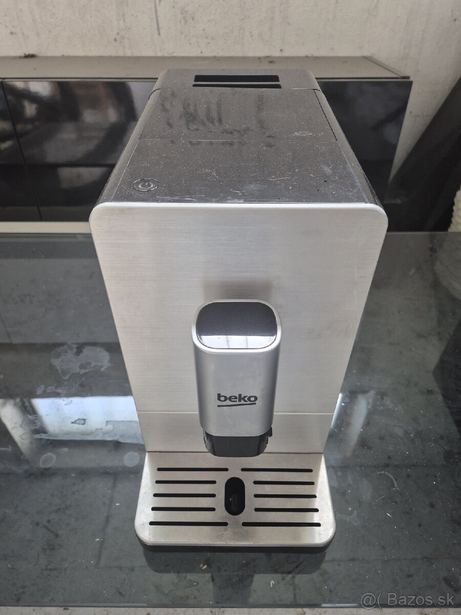 Predám kávovar Beko - 2