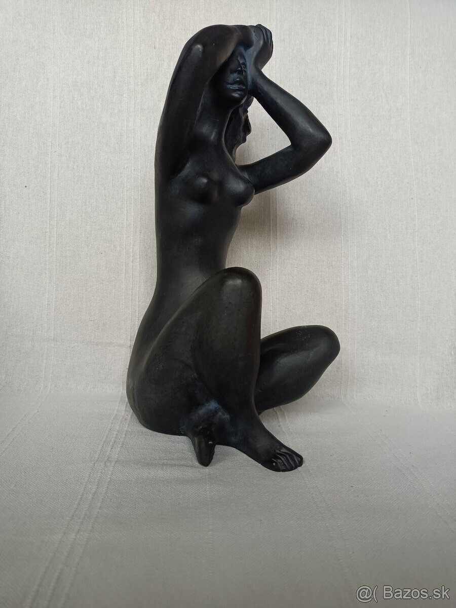 Keramická soška akt - 2
