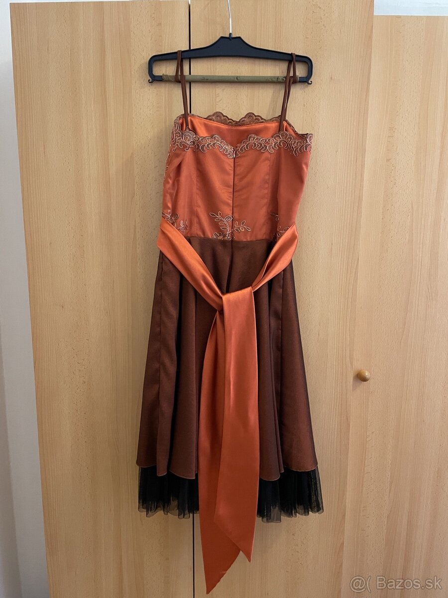 Spoločenské šaty (na stužkovú) - 2