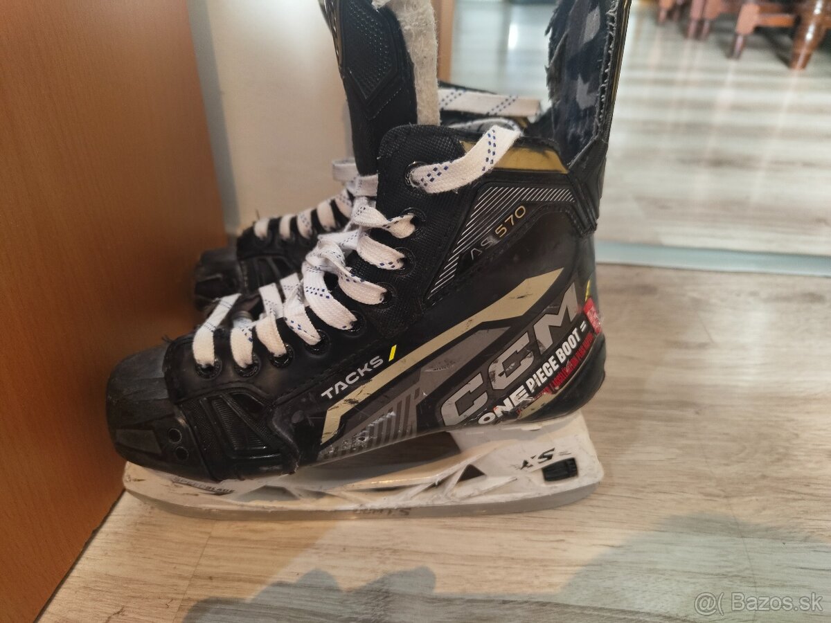 Hokejové korčule - 2