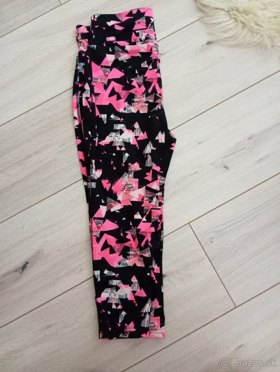 Čierno- ružové legíny M - 2