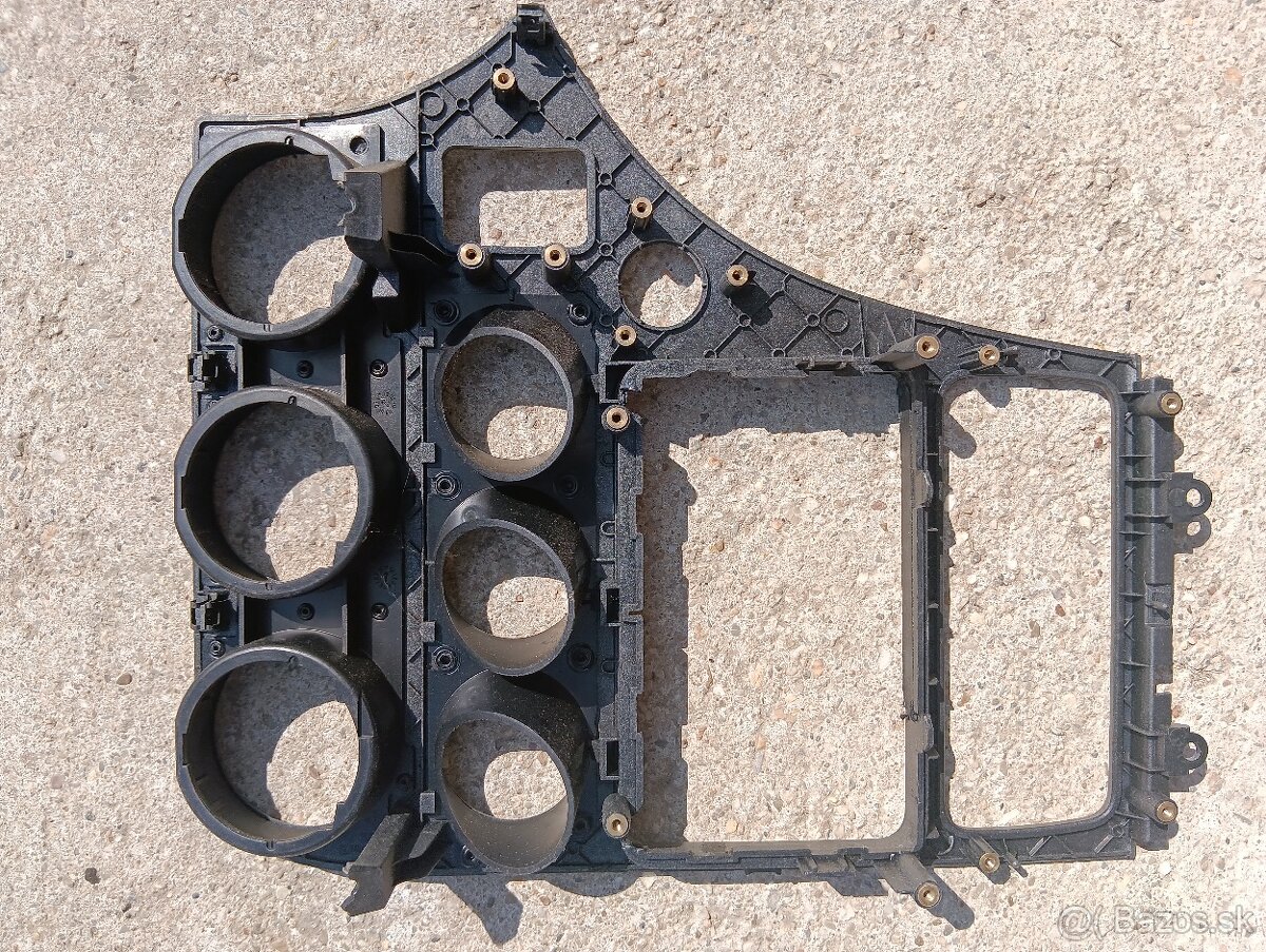 Stredový panel Alfa Romeo 159 - 2