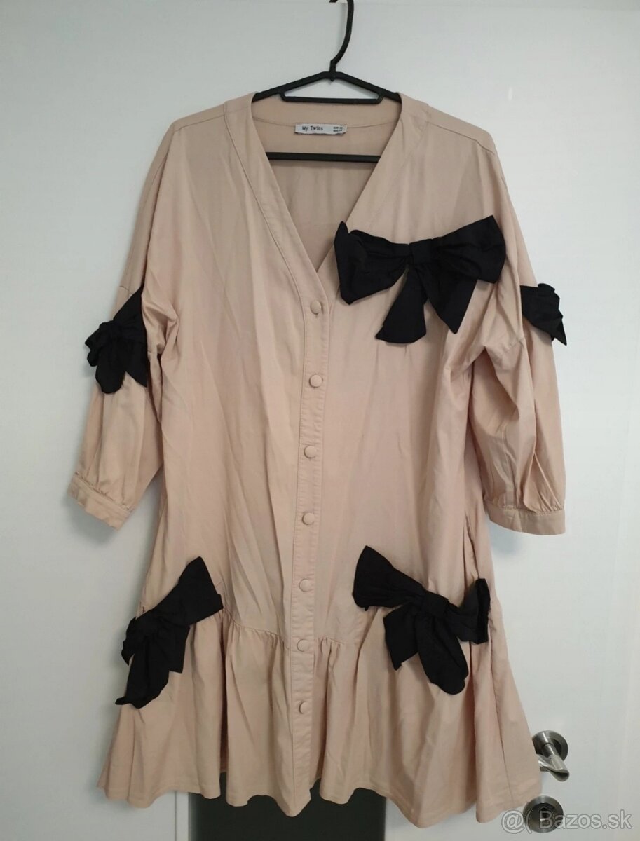 Virálne šaty s mašličkami - 2