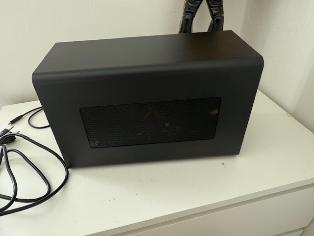 eGPU Razer Core X - 2