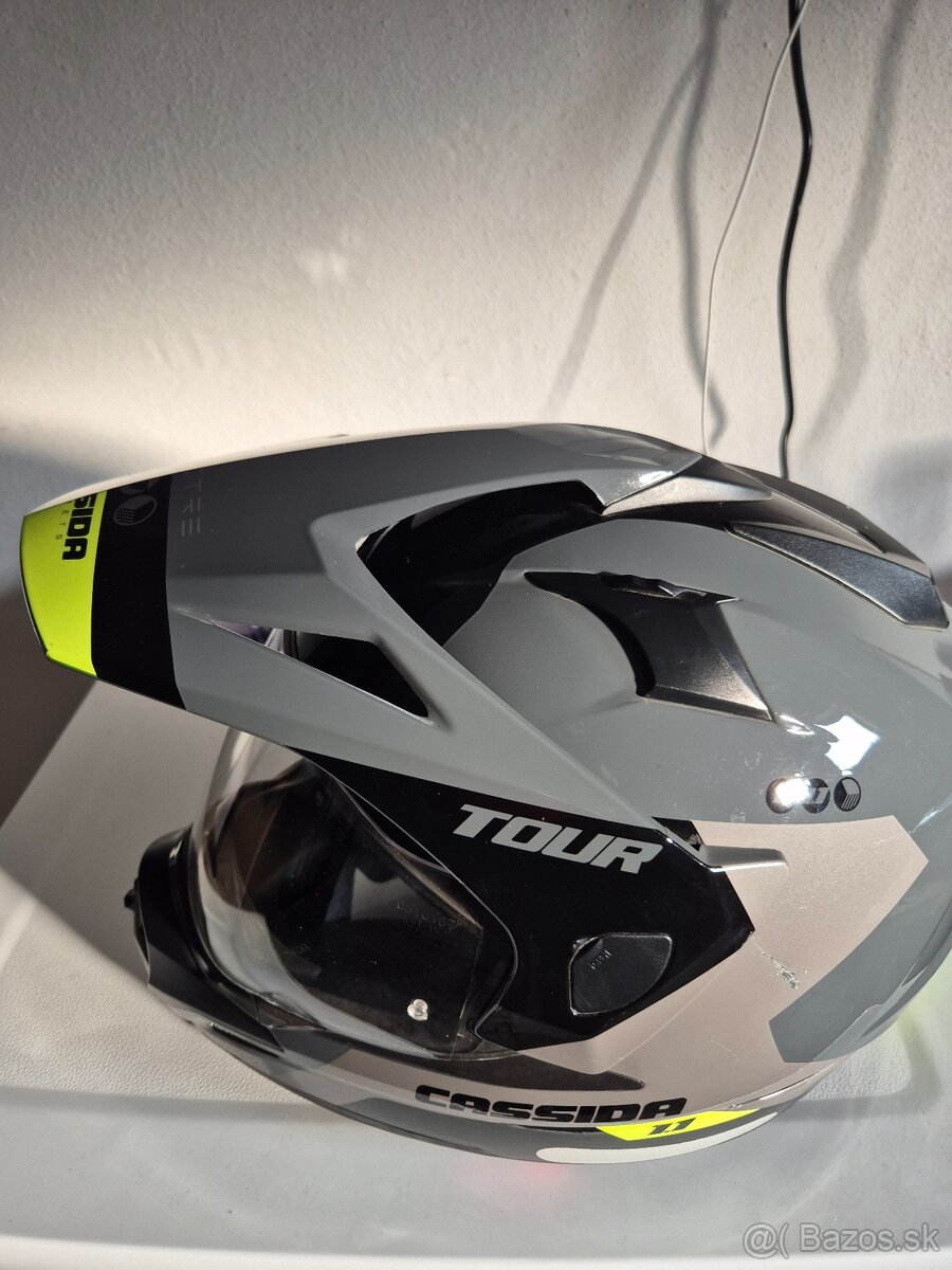 Predam prilbu CASSIDA - 2