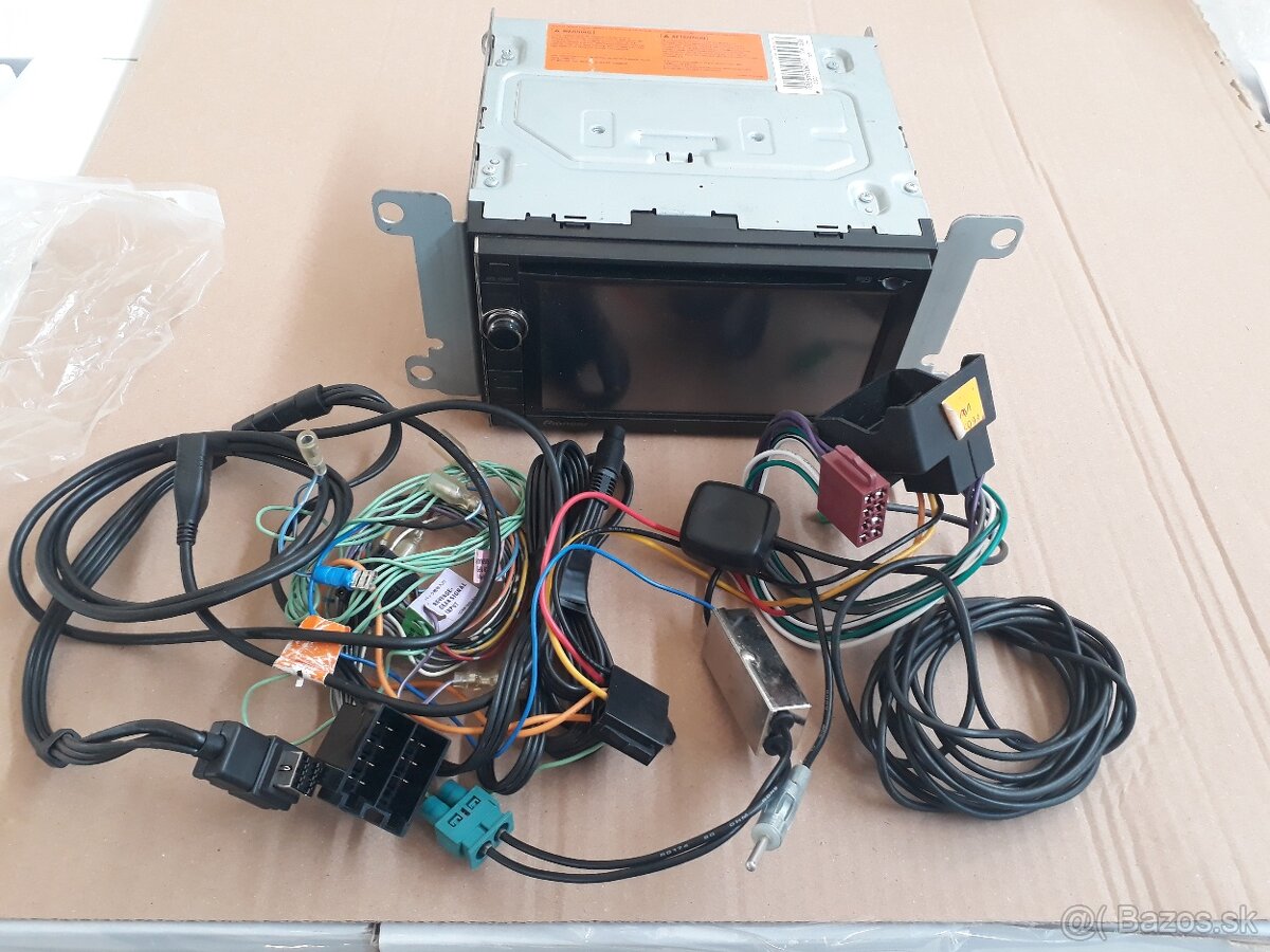 PIONEER GPS AVIC F940BT - 2