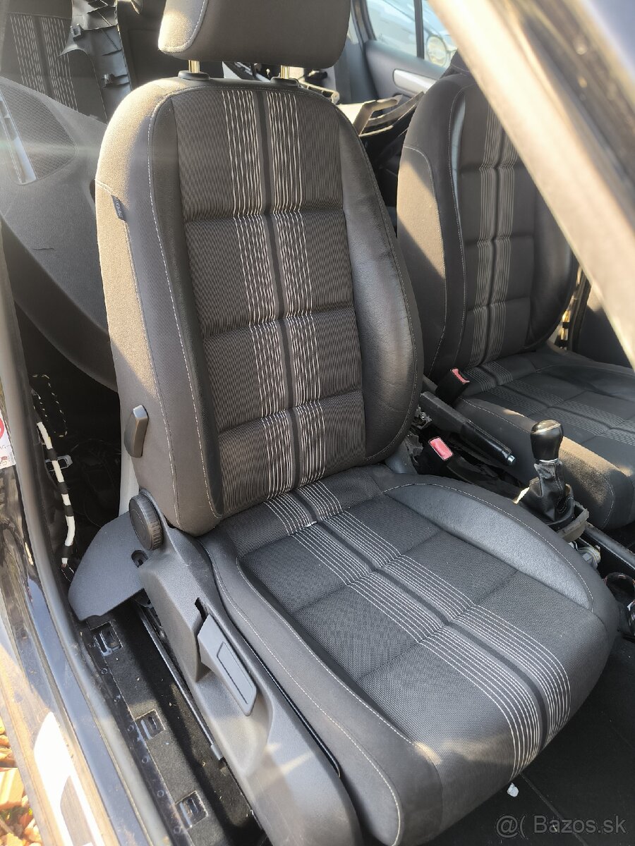 GOLF MK5 MK6 SEDADLÁ KOŽA/LÁTKA - 2