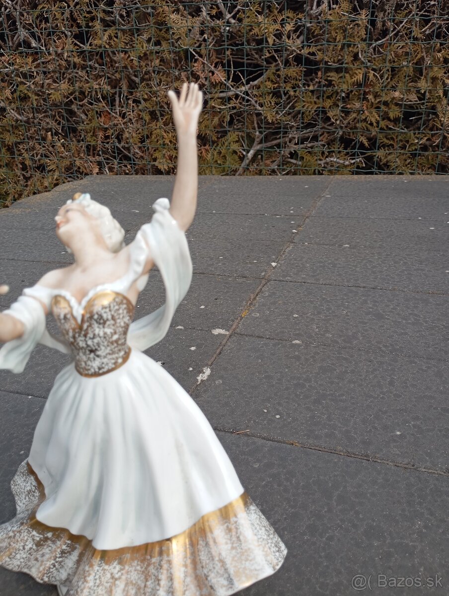 Predám pekný porcelán - 2