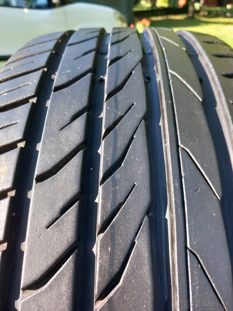 215/45 r17 letné pneumatiky - 2