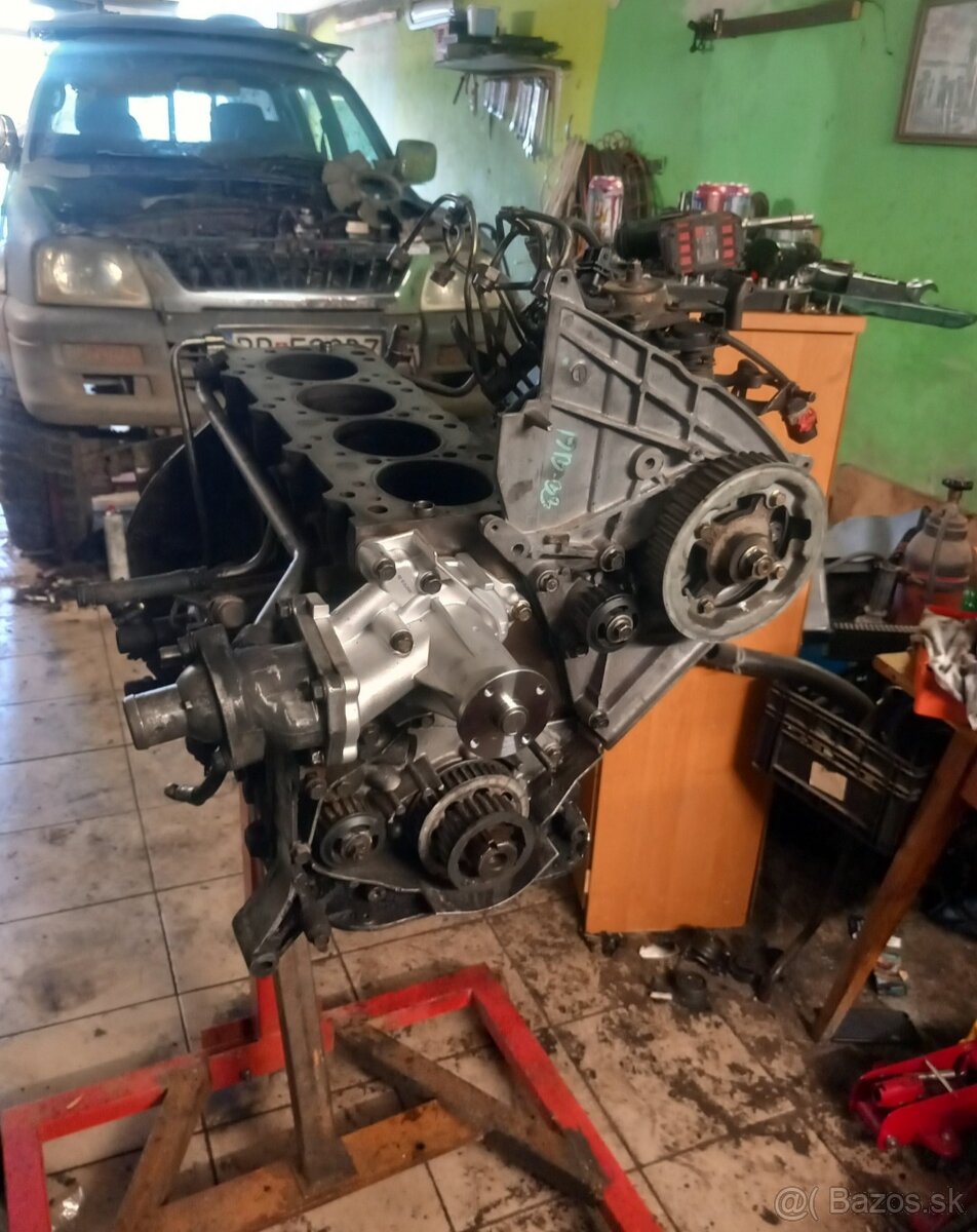 Predám motor 73kw 2.5 - 2