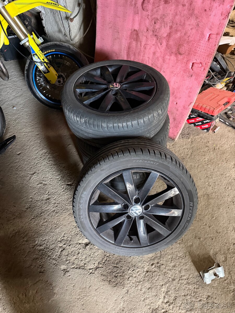 R17 5x112 225/45 r17 - 2