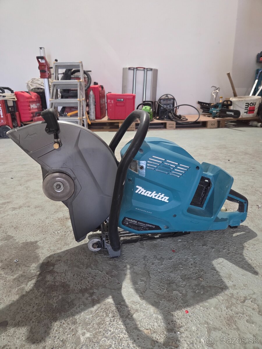 Motorová rezačka Makita CE001G - 2