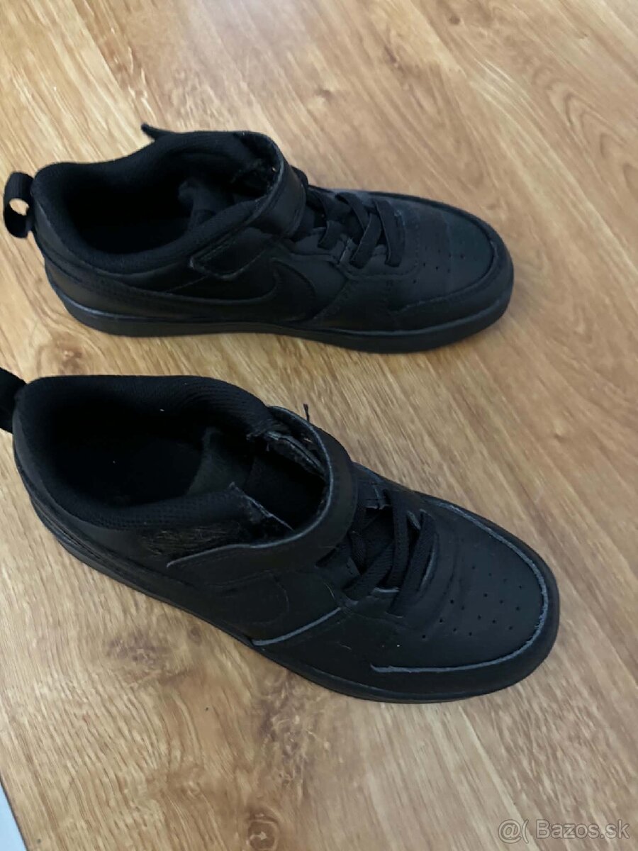 cierne Nike zachovale - 2