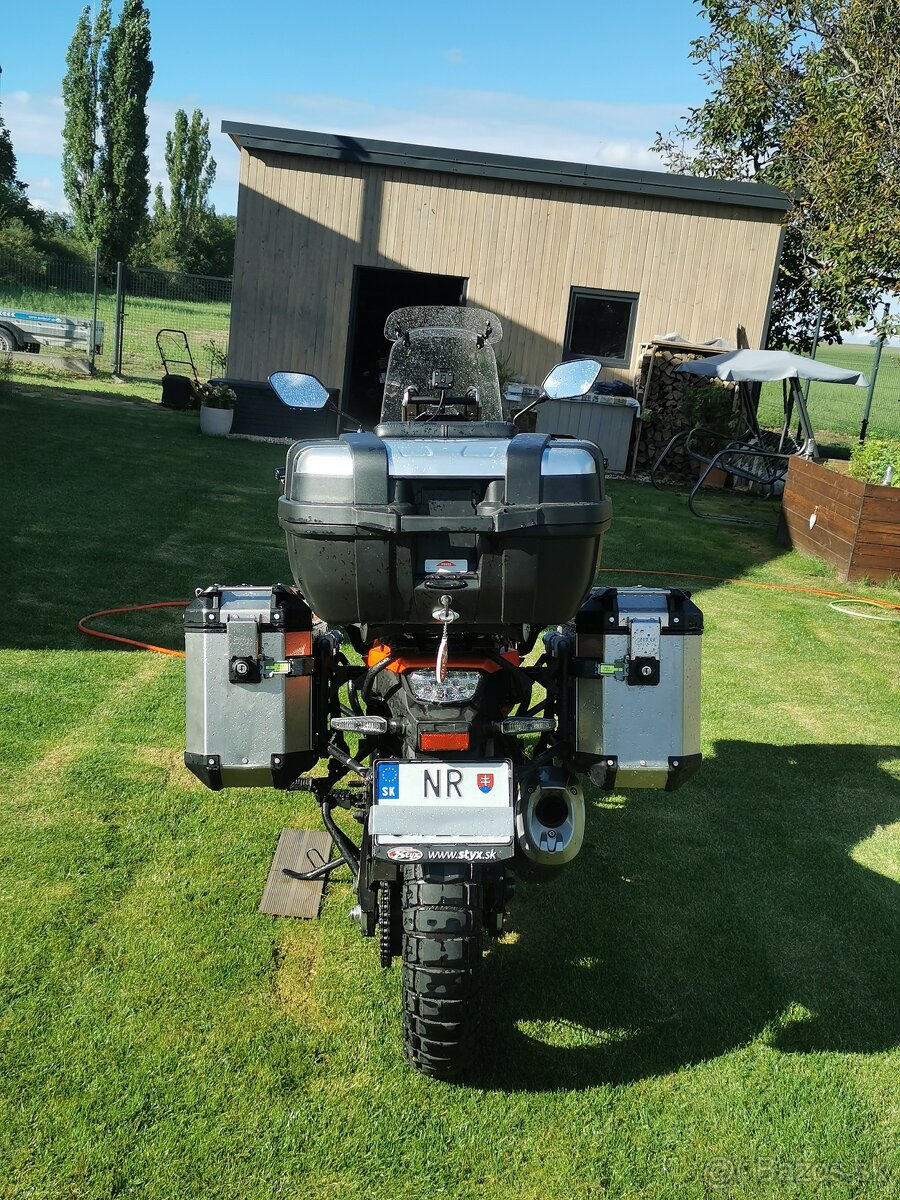 suzuki vstrom 1050