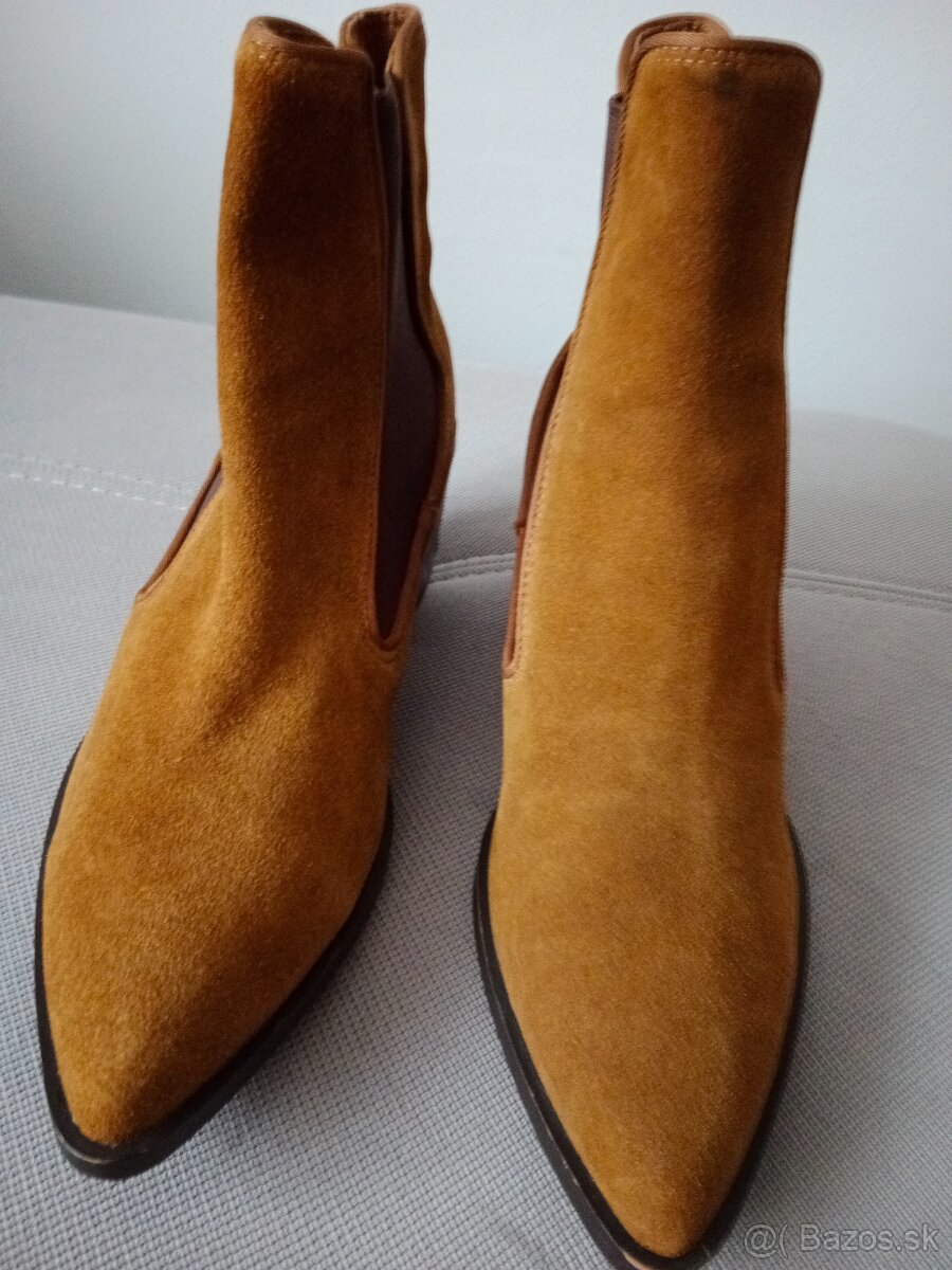 Dámske členkové čižmy Stradivarius - 2