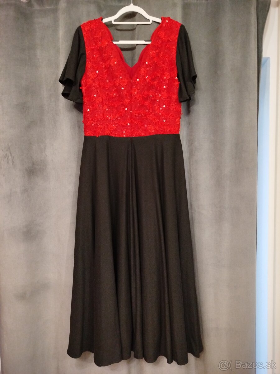 Dlhé spoločenské saty - 2