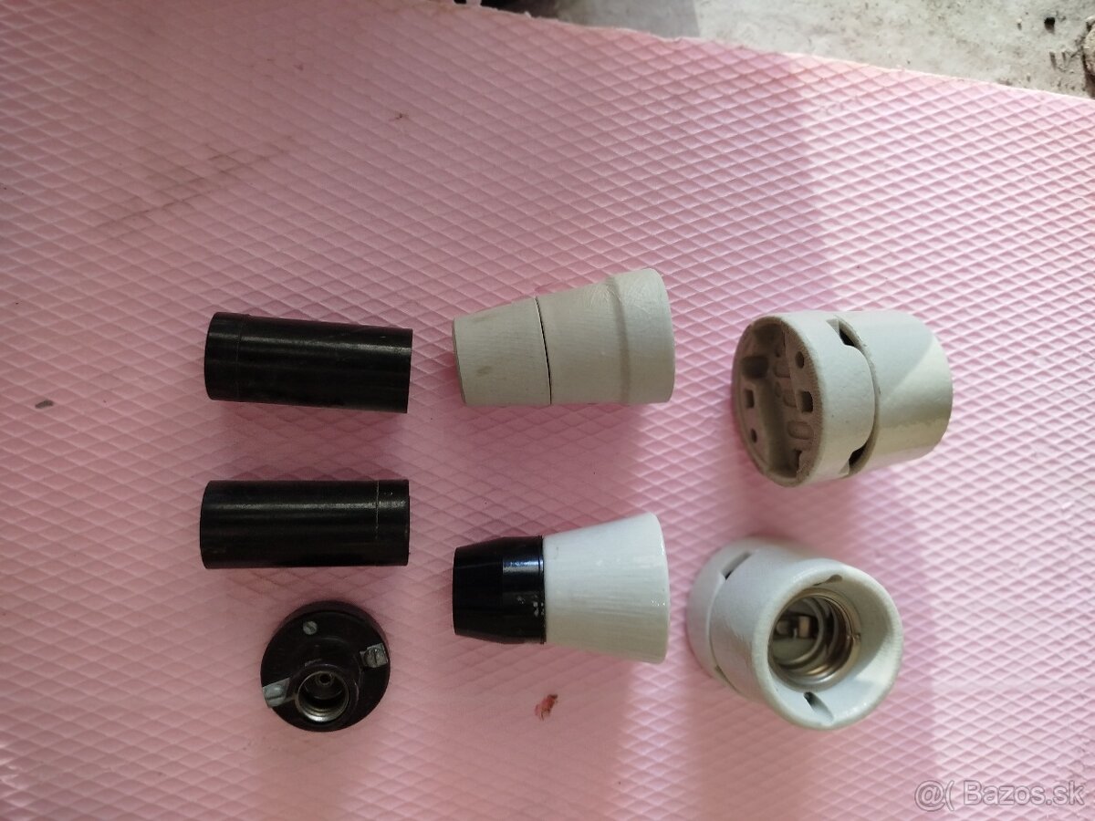 25 A zasuvka a objimky E 27 a 14 - 2