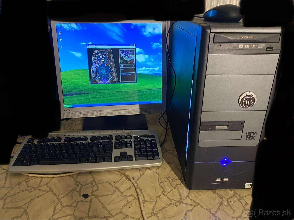 Predám pc retro z Windows xp - 2