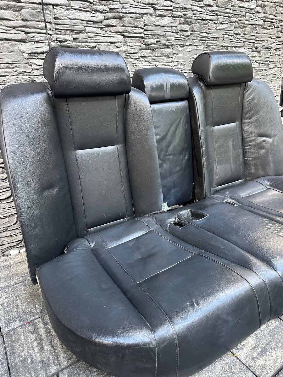 BMW 7 E65 - ZADNE KOŽENÉ SEDADLA - 2
