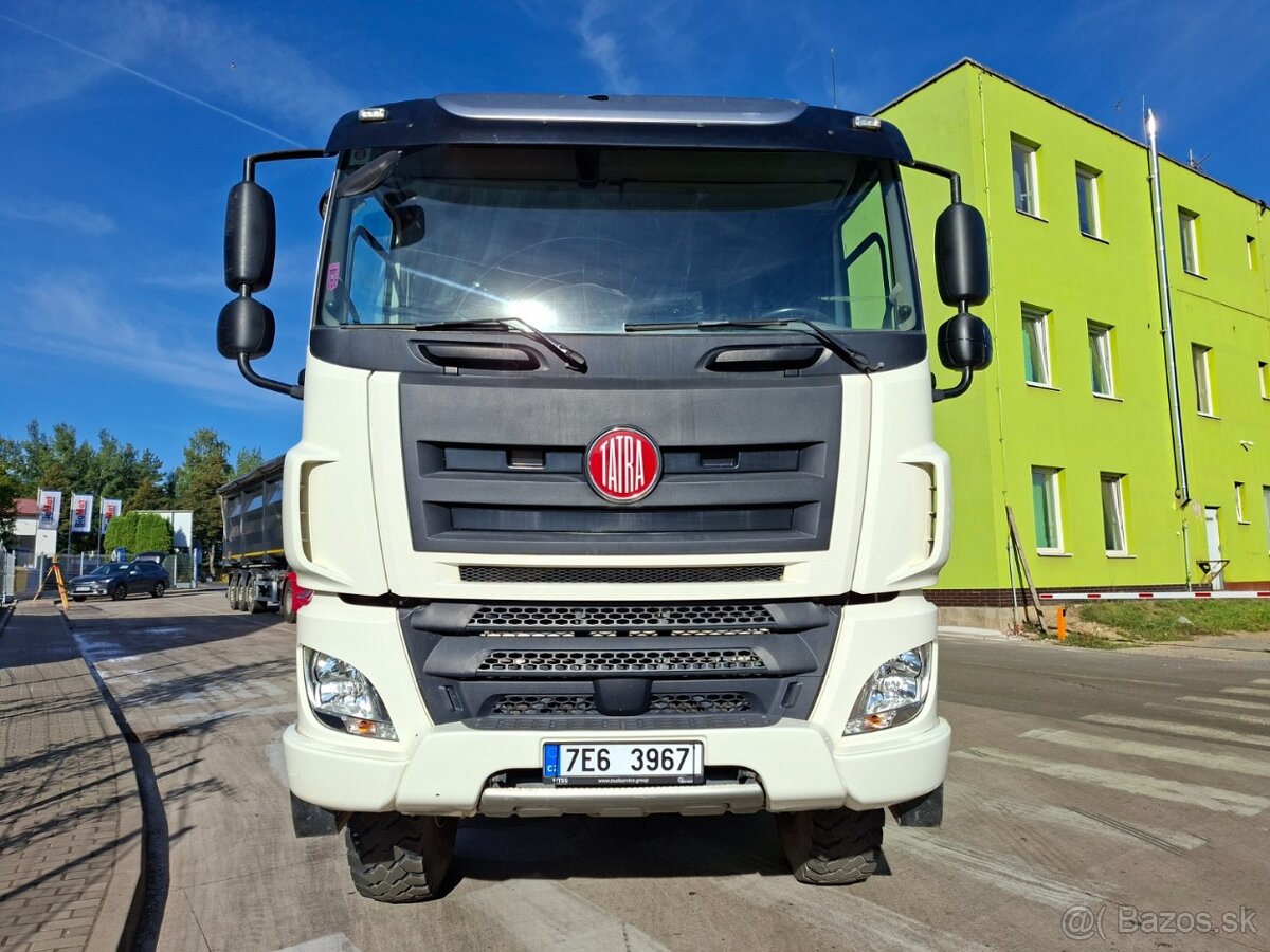 TATRA PHOENIX T 158/I 8X8 - 2