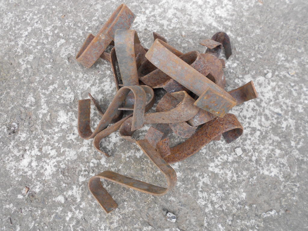 Predám rámové píly,kovové spojky - 2