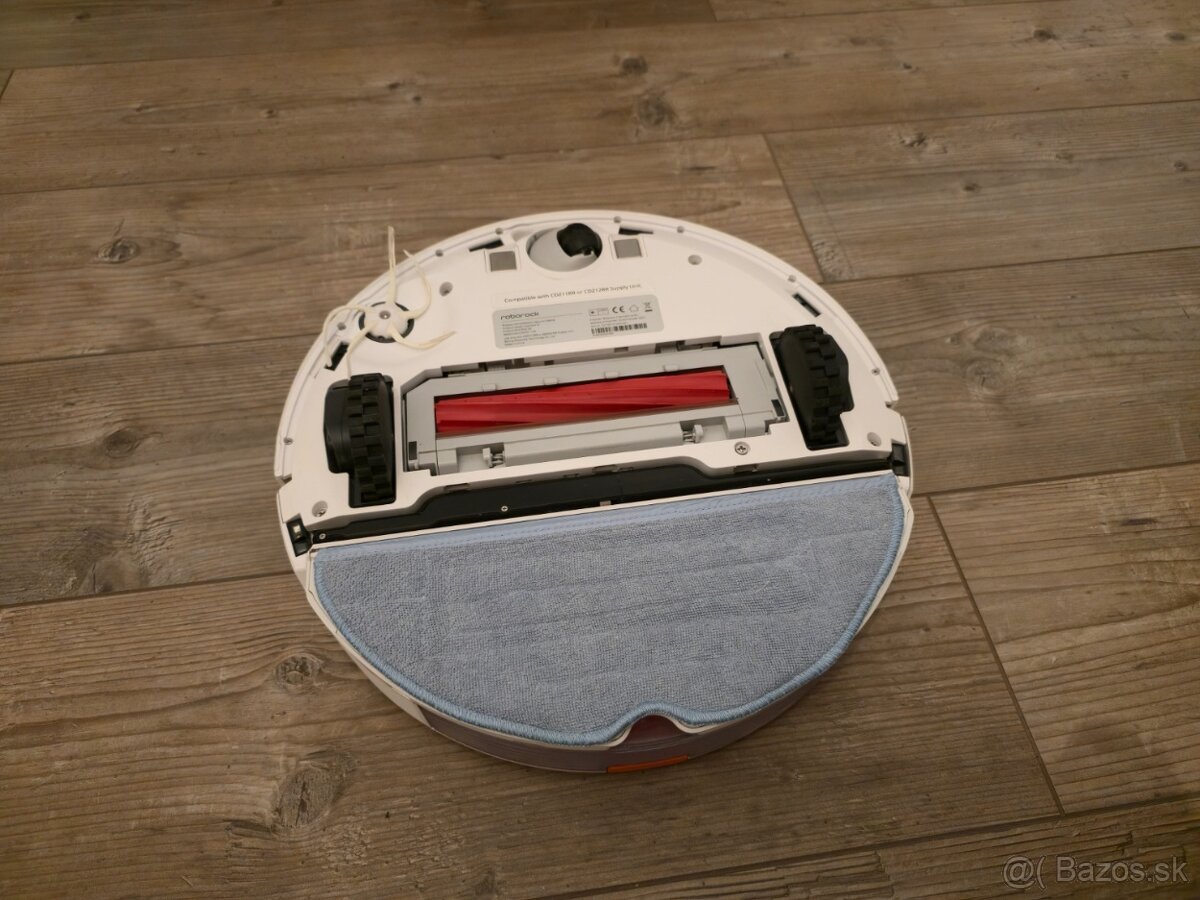 Robotický vysávač Roborock s7+ - 2