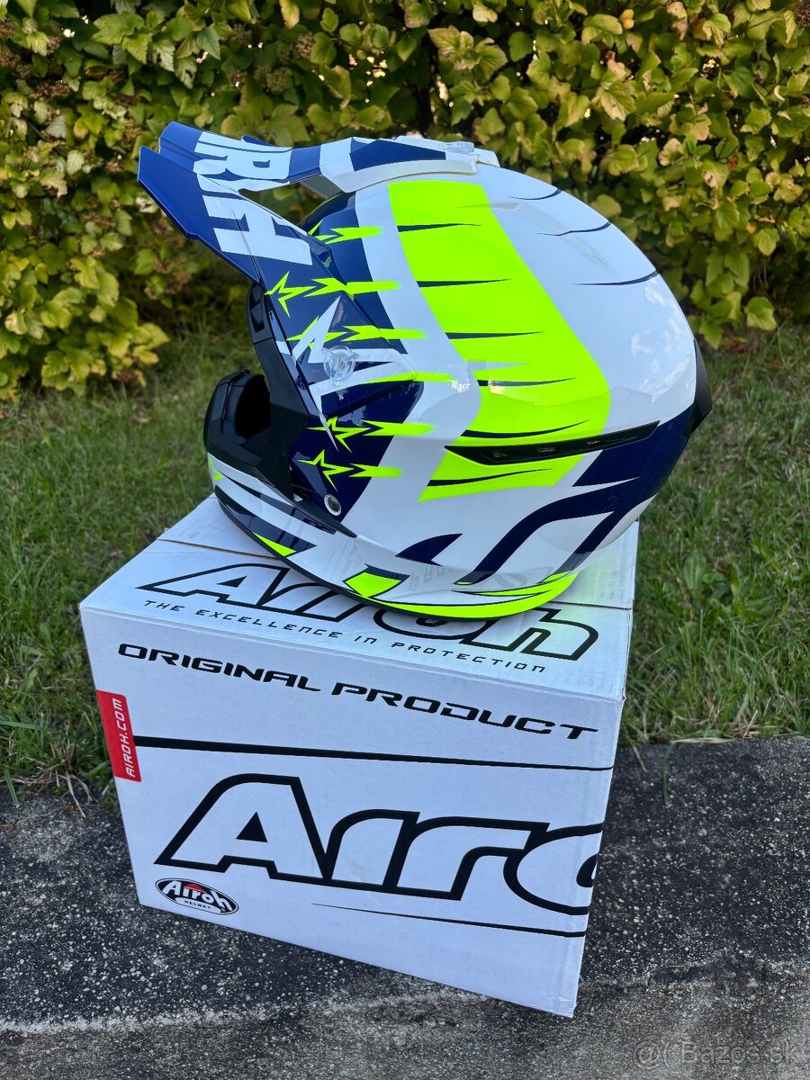 Motocross prilba Airoh XS - 2