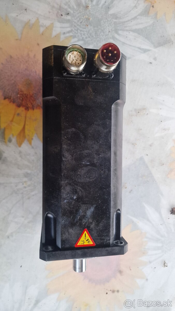 Predam krokovy motor siemens - 2