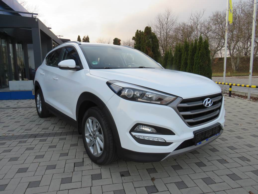 HYUNDAI TUCSON 2.0 CRDI 4WD AUTOMAT DIESEL - 2