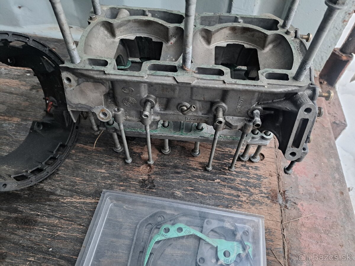 Ski doo náhradné diely - 2