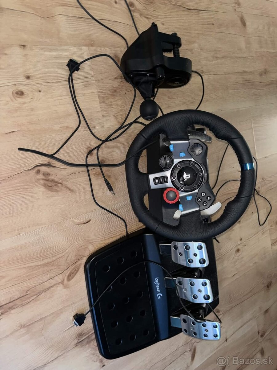 Logitech G29 Driving Force Racing Wheel + pedále + Driving F - 2