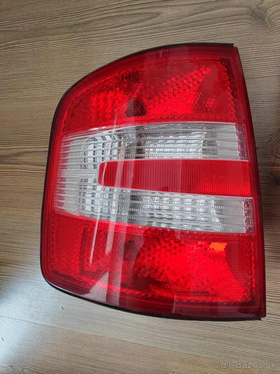 Škoda fabia 1 combi zadné svetlá - 2