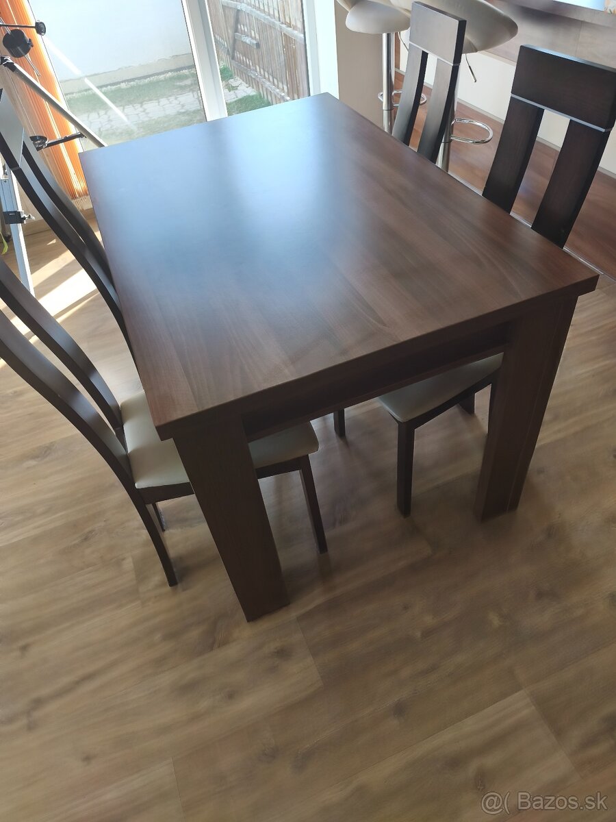 Jedálenský stôl a stoličky - 2