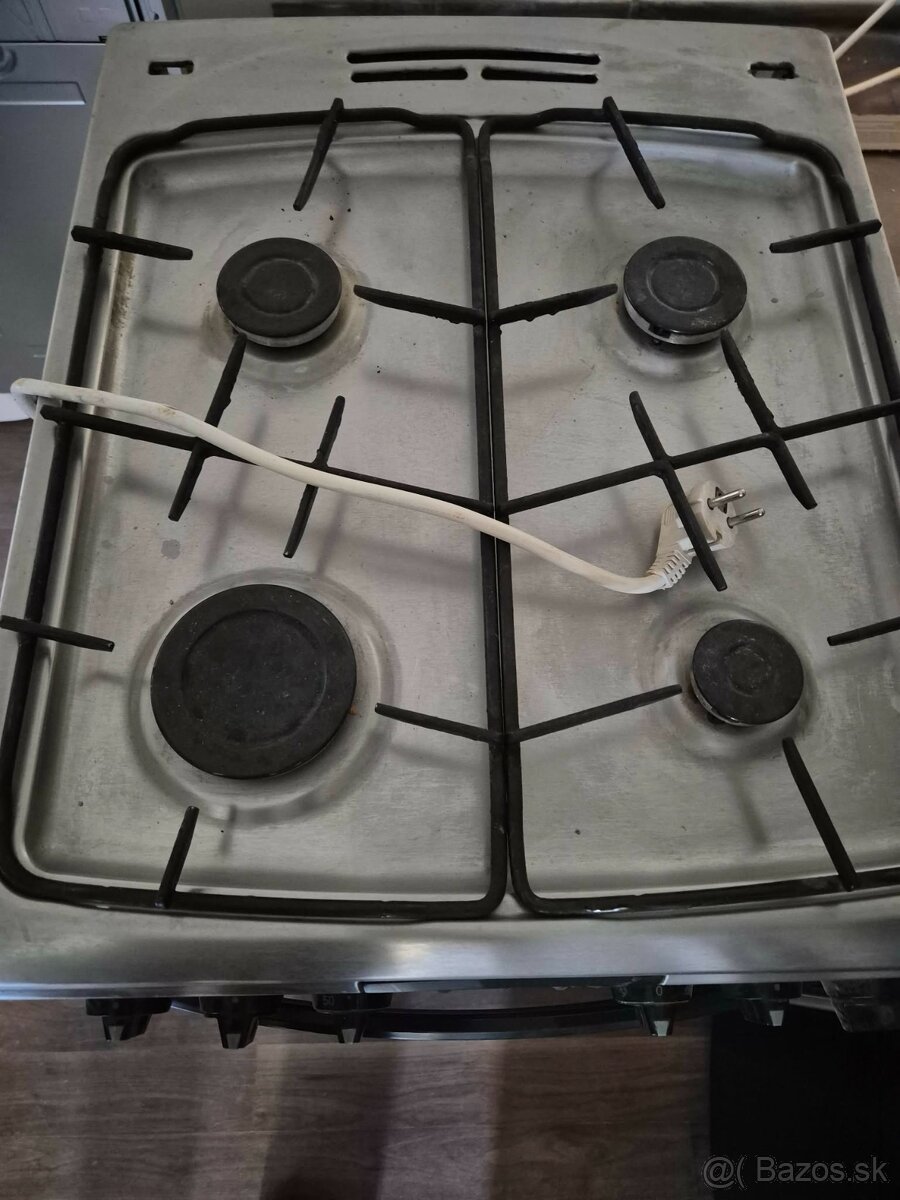 Plynový sporák - 2