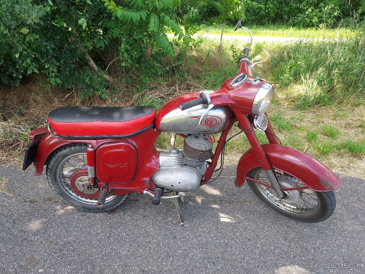 ČZ 175 typ 450.05 de luxe - 2