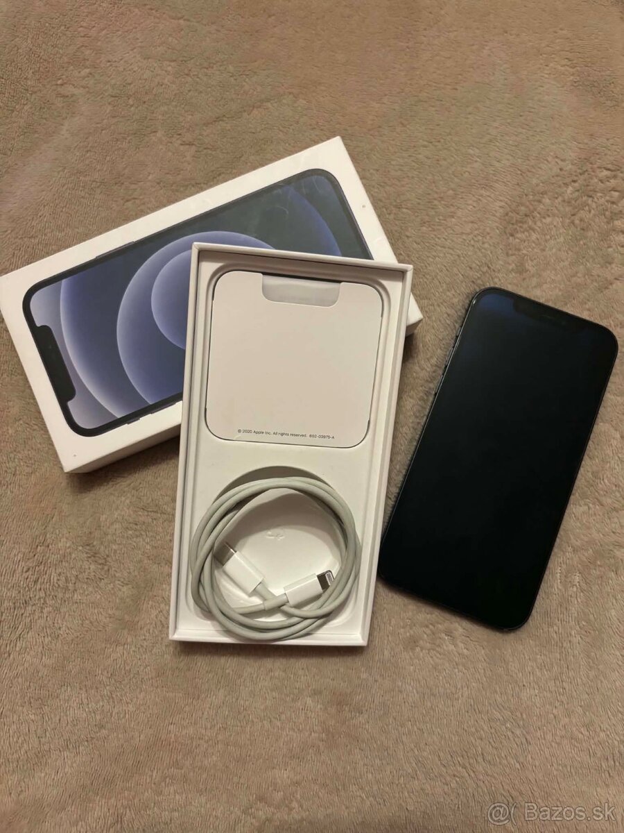 Apple iPhone 12 čierny - 2