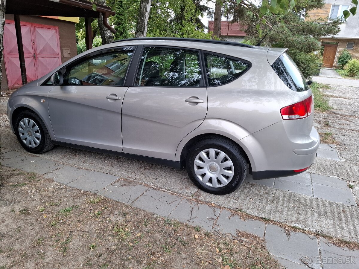 Predám pekný Seat Altea XL - 2