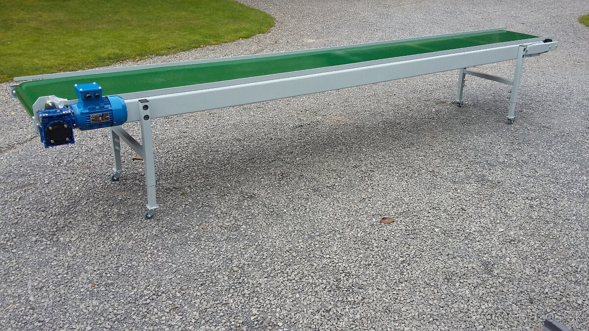 Dopravník hladký - 2