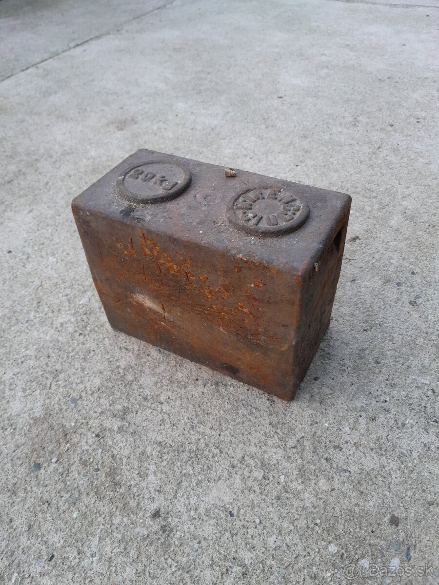 Predám železné 20kg závažie - 2