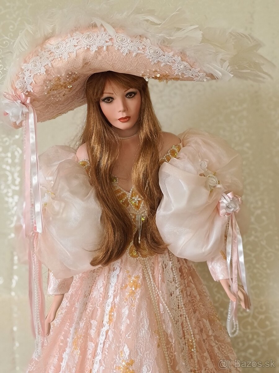 porcelanova babika cca 110 cm - 2